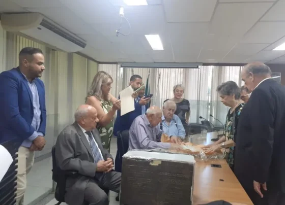 Câmara abre cápsula do tempo e inaugura novas instalações no centenário de Pedro Leopoldo
