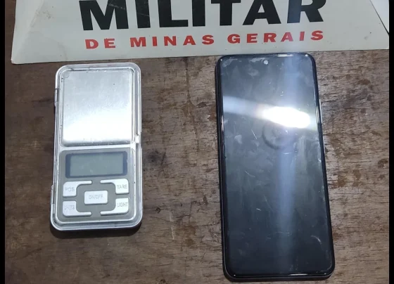 Homem é preso em Funilândia com drogas e celular roubado