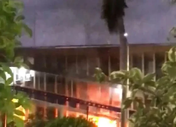 Incêndio atinge Câmara de Pedro Leopoldo