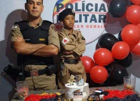 Menino recebe visita surpresa de policiais militares em aniversário de 7 anos em Matozinhos