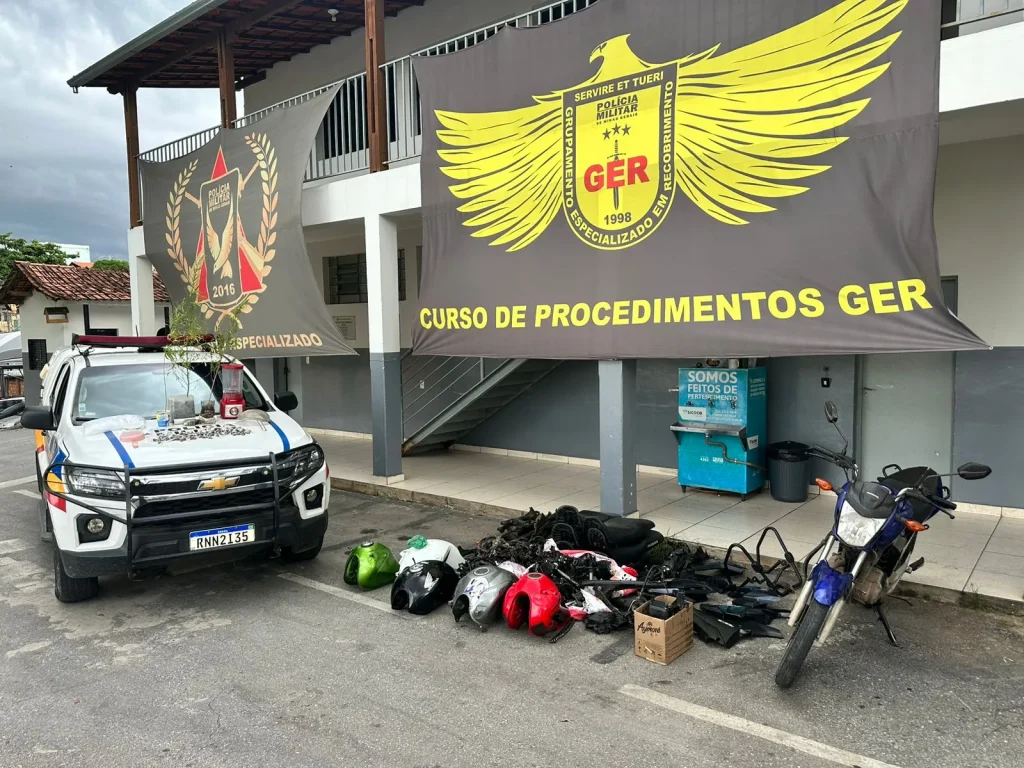 Operação policial desmantela desmanche de veículos e ponto de venda de drogas em Santa Luzia