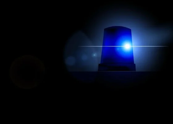 Pai deixa filhos com babá em hotel, diz para a ex que iria se matar e some em MG