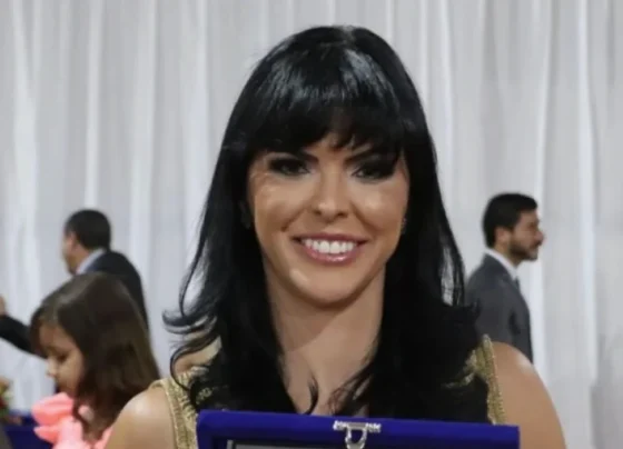 Prefeita de cidade baiana ironiza professores e causa revolta