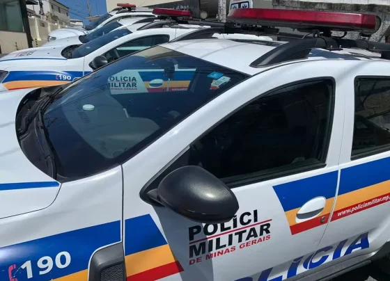 Um homem e uma mulher são mortos a tiros