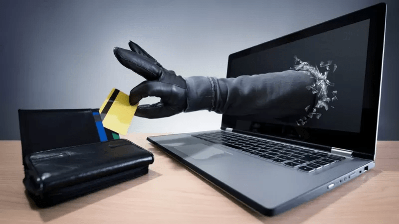 Com golpe do Pix e crimes virtuais, estelionatos disparam e chegam a 1,8 milhão; saiba se proteger