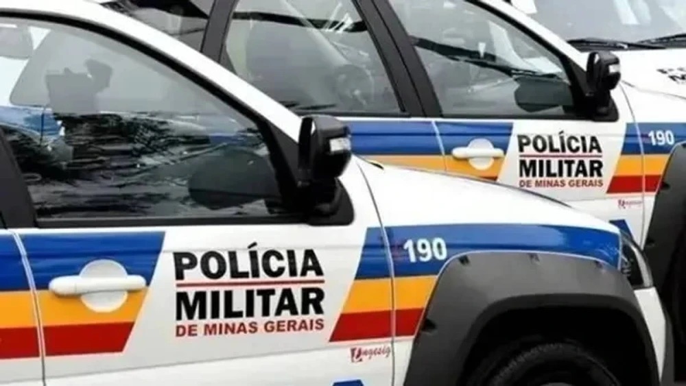 Homem ataca mulher com golpes de facão e a joga de 3 metros de altura, no interior de Minas