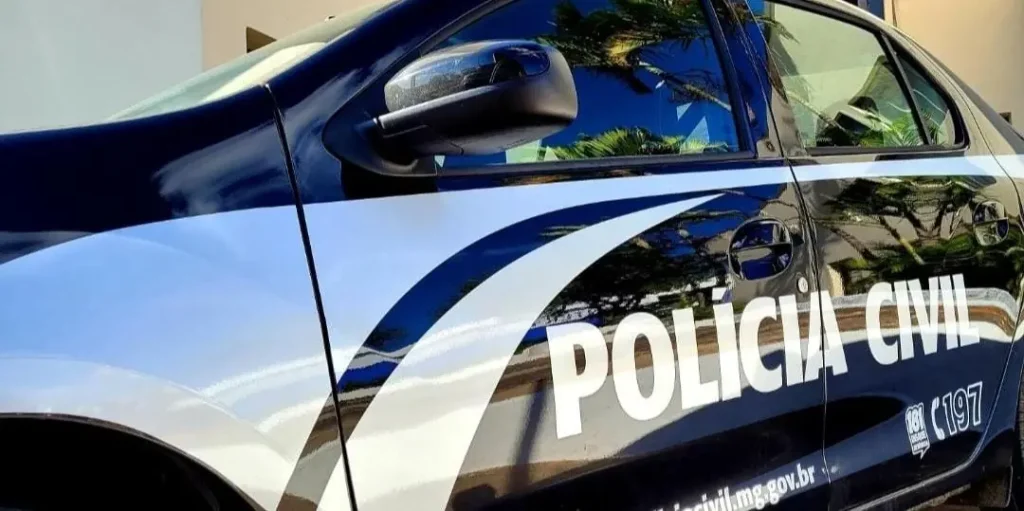 Homem suspeito de extorquir a própria mãe idosa é preso em Minas