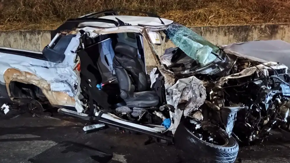 Acidente grave na MG-010 deixa homem ferido em Vespasiano