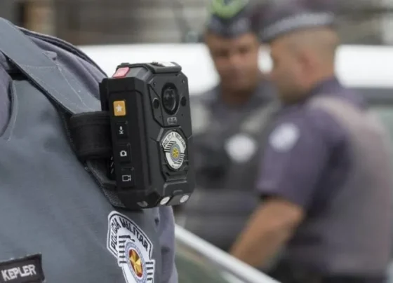 Maioria dos estados que adota câmeras corporais nas polícias usa gravação ininterrupta, aponta levantamento da USP
