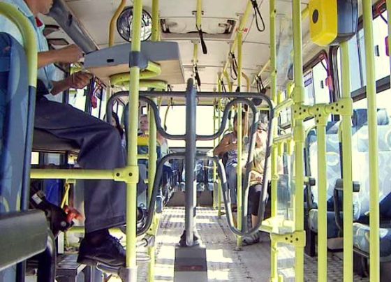 Ônibus coletivo é assaltado na MG-424