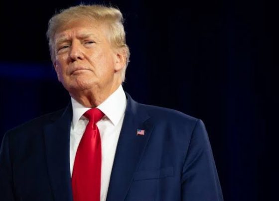 Trump é condenado por fraude ao comprar silêncio de atriz pornô; pena sai em julho