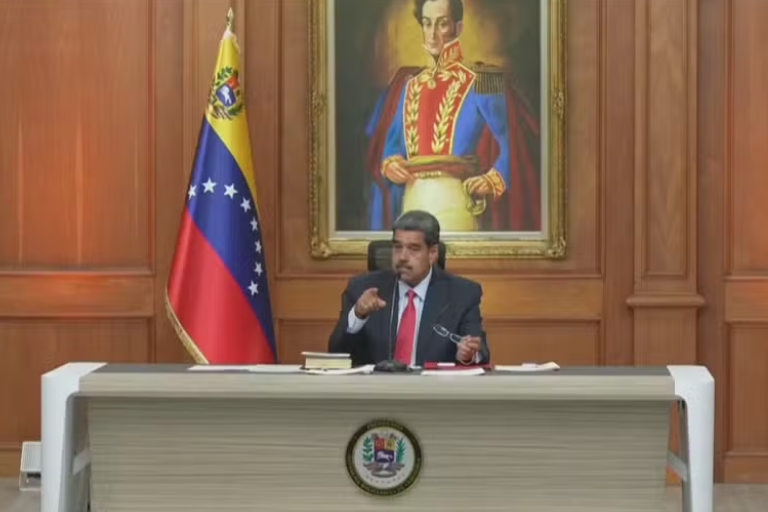 Maduro não apresenta atas que comprovem a vitória dele na eleição venezuelana — Foto: Jornal Nacional/ Reprodução
