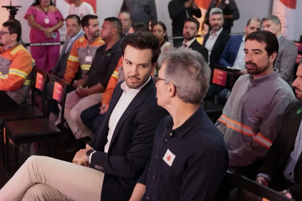 Zema atende Presidente da ALMG e revê edital de concessão da MG-010 e MG-424