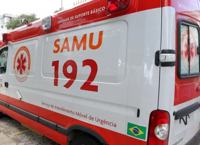Motociclista fica ferido em colisão com carro na MG-424
