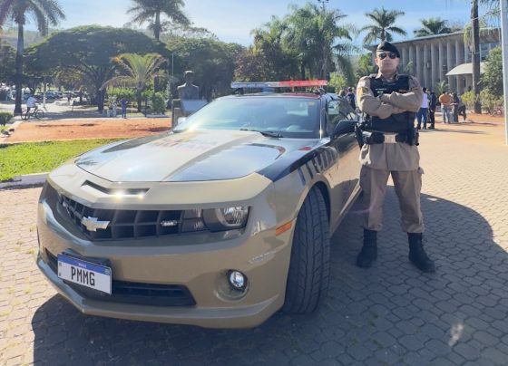 Camaro da PMMG é destaque em Pedro Leopoldo durante o Rodeio Show