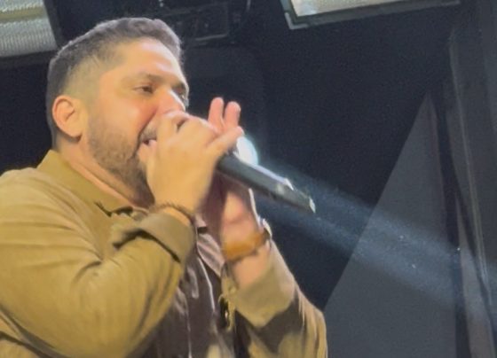 Jorge & Mateus levam mais de 30 mil pessoas à abertura do Pedro Leopoldo Rodeio Show