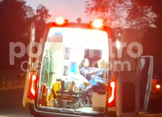 MAIS UM ACIDENTE: Motociclista sofre queda na MG-424 em área de obras e é socorrido com suspeita de fraturas