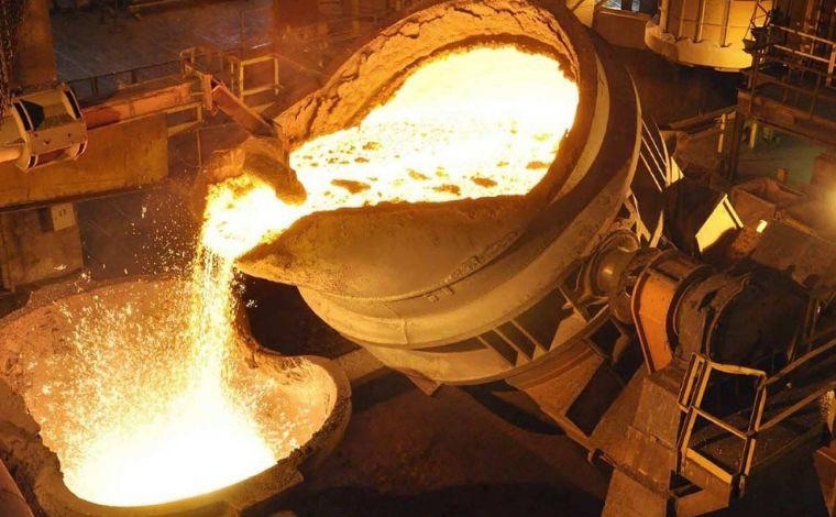 Prefeito Douglas Melo busca apoio federal para setor siderúrgico de Sete Lagoas