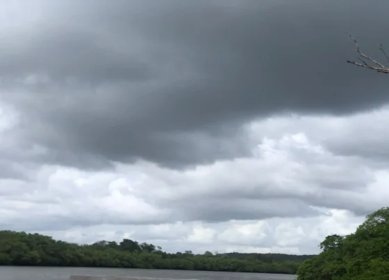 Alerta de chuva com possibilidade de raios nas próximas 2h em Matozinhos, Pedro Leopoldo, Sete Lagoas e região