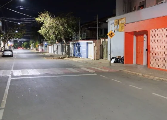 Acidente de trânsito com vítima em Sete Lagoas: motociclista cai em frente a escola infantil