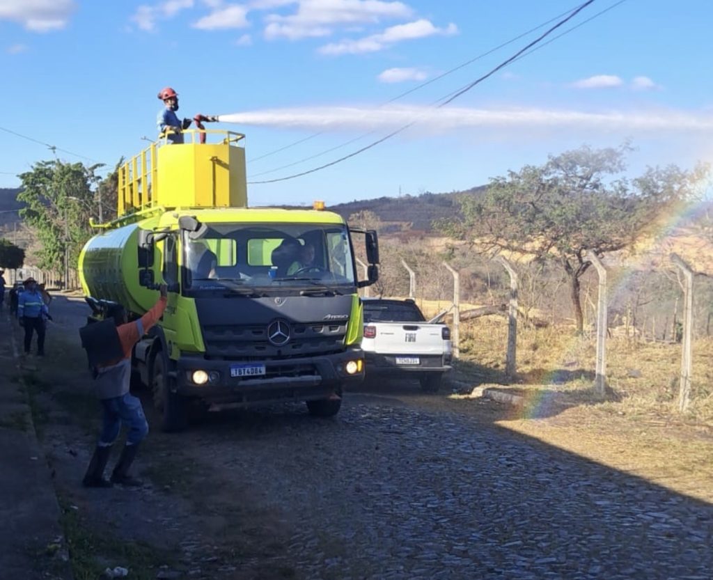 Incêndio em área de preservação é controlado em Matozinhos