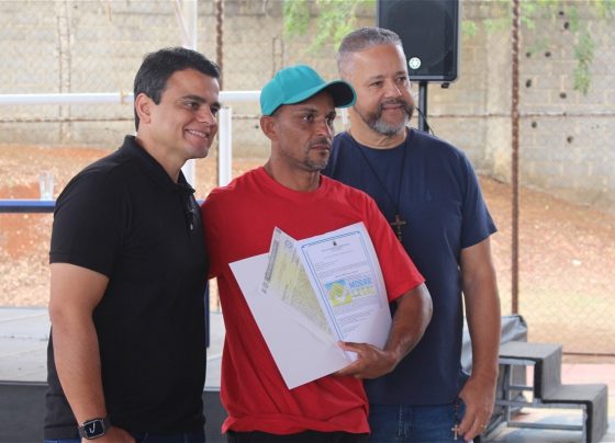 Moradores de Pedro Leopoldo comemoram regularização fundiária como ‘sonho antigo’