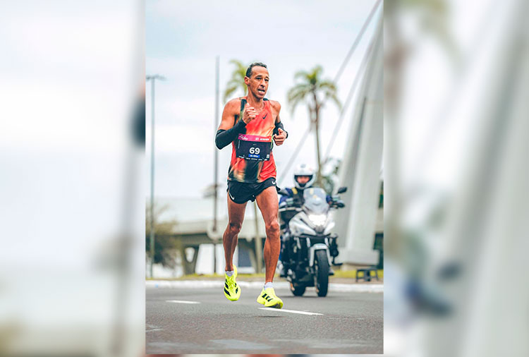 Maratonista setelagoano é líder em sua categoria, 55x59 anos / Foto: divulgação