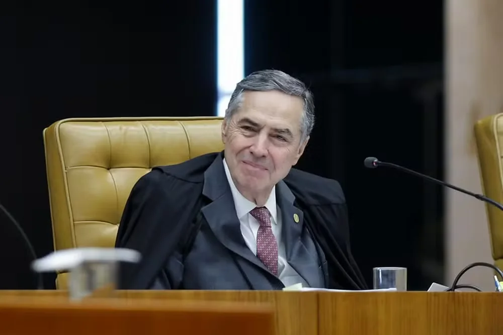 Barroso vota por descriminalizar aborto até 12 semanas em seu último dia no STF