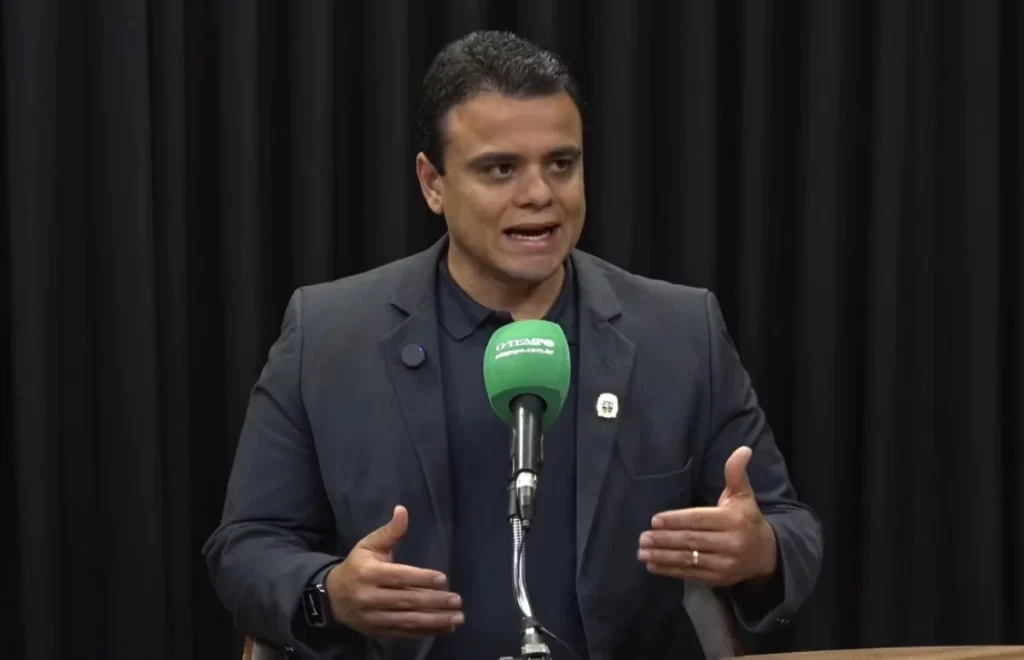 Prefeito de Pedro Leopoldo diz ter reduzido mais de R$ 20 milhões da dívida municipal