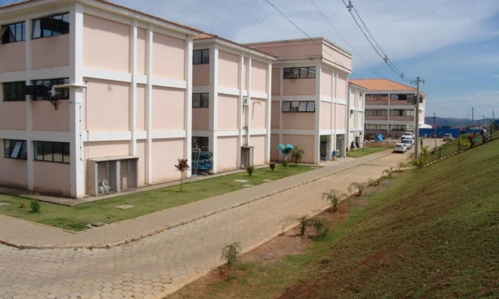 Professor é preso em Sete Lagoas suspeito de assédio contra aluna durante aula