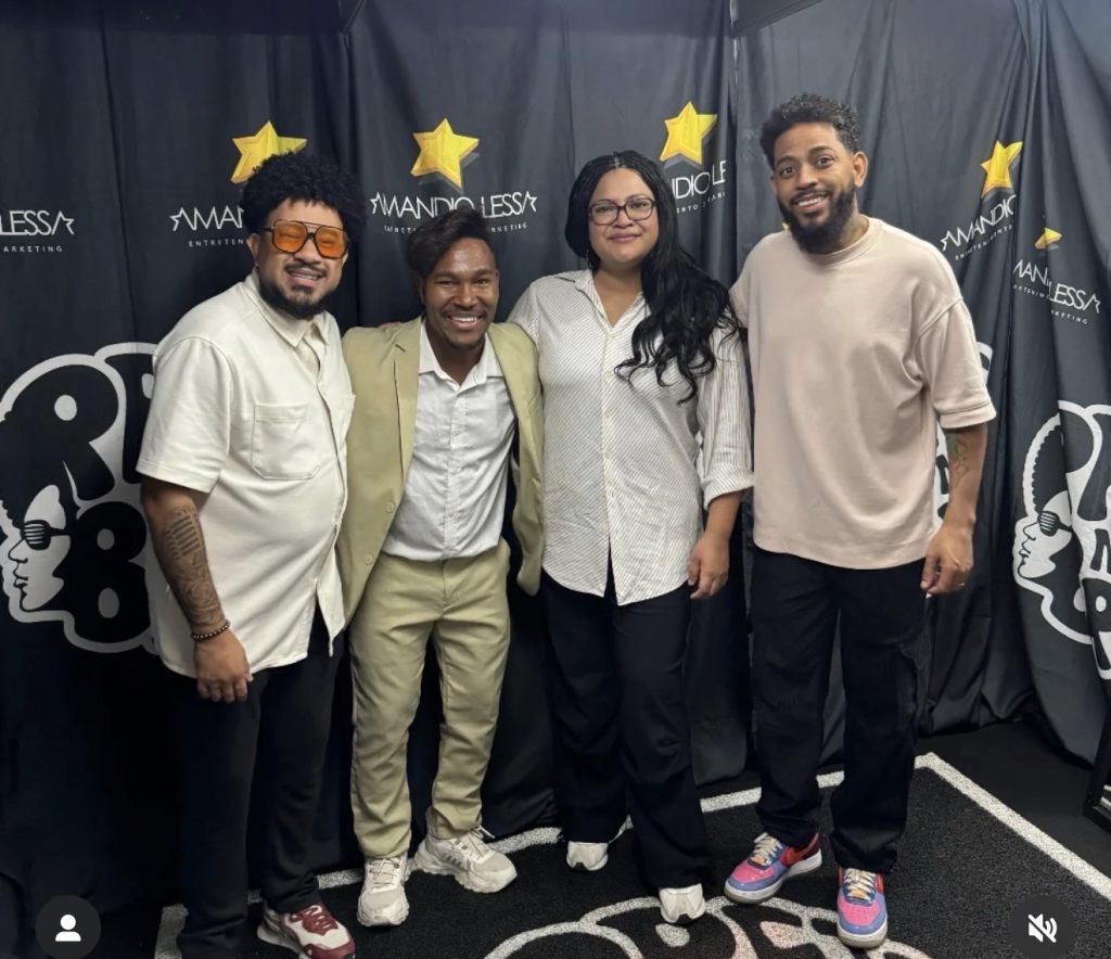 VÍDEO: Banda Preto no Branco faz show na final do Gospel Music em Matozinhos e recebe Thiago Collen no camarim
