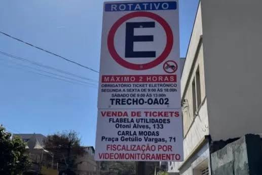 Estacionamento rotativo é suspenso no Centro de Pedro Leopoldo e novo modelo será implantado