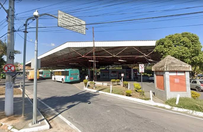 Transporte coletivo opera com horários especiais durante feriados de Natal e Ano Novo em Pedro Leopoldo; Vereador pede explicações