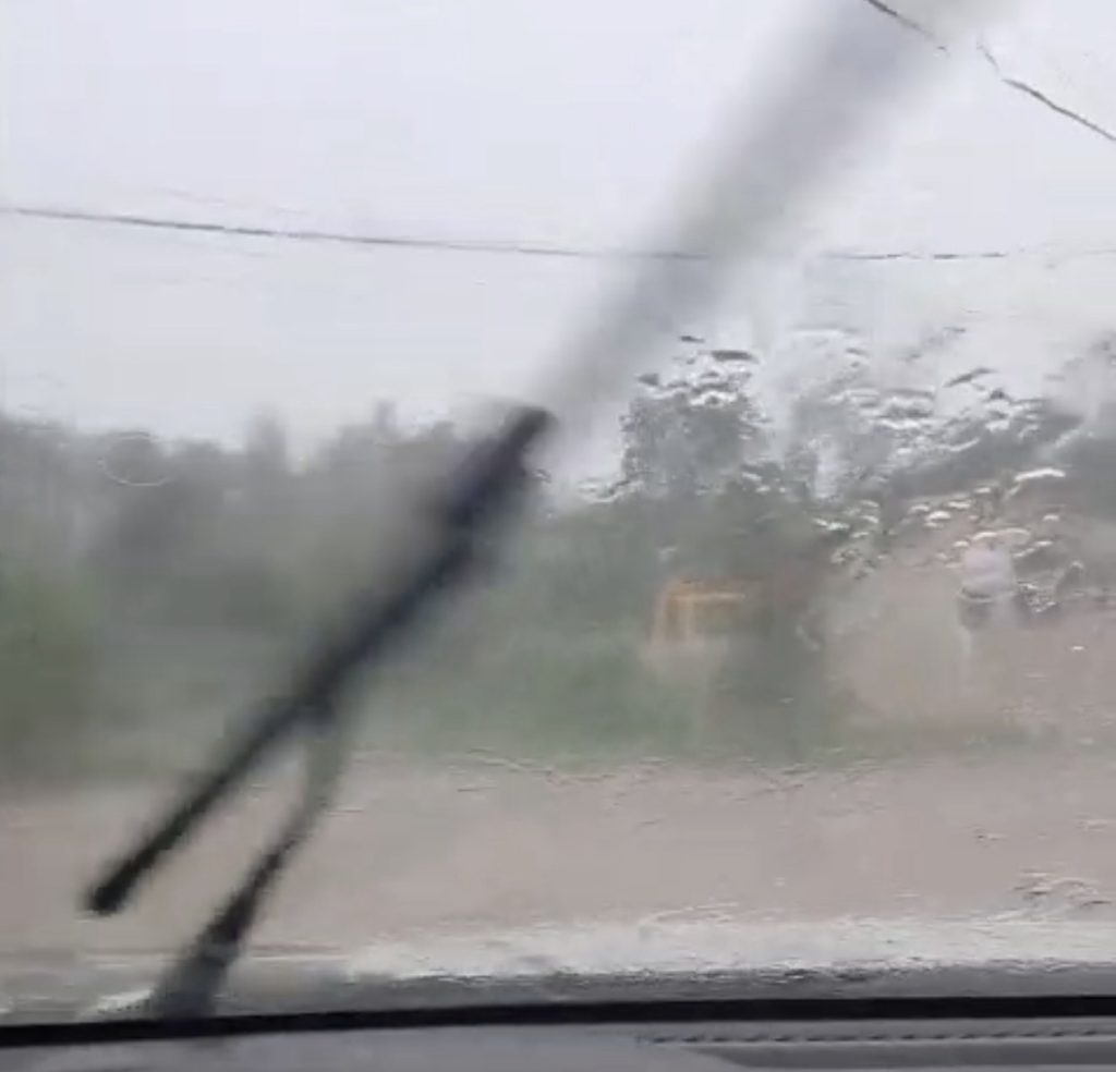 Chuva forte com raios e ventos coloca Matozinhos, Pedro Leopoldo, Sete Lagoas e região em alerta nas próximas horas