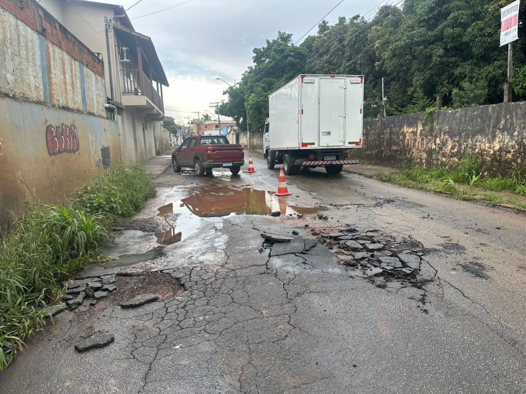 Rompimento de adutora interrompe abastecimento em 15 bairros de Matozinhos nesta terça-feira (13)