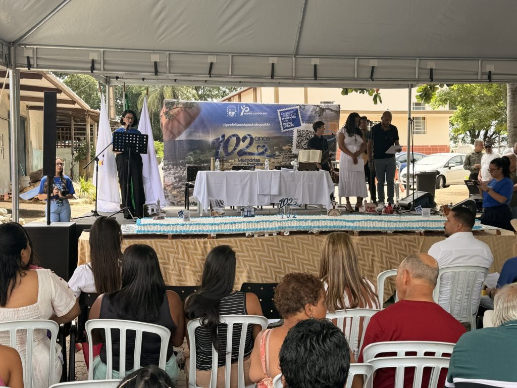 VÍDEO: Pedro Leopoldo celebra aniversário com bolo gigante inédito