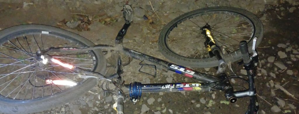 Ciclista fica ferido após atropelamento na MG-424, próximo à ponte de Prudente de Morais