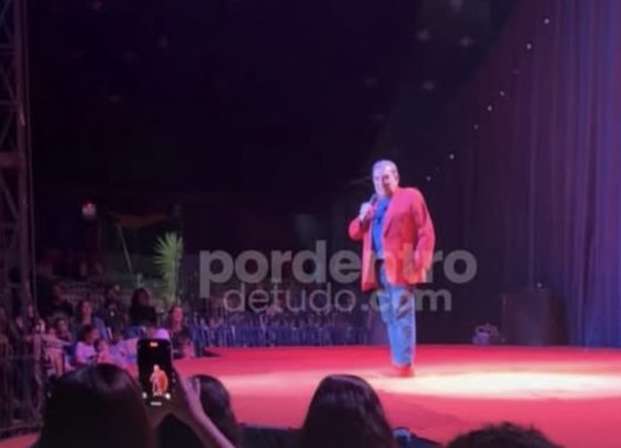 Dedé Santana se emociona ao se apresentar com seu circo em Sete Lagoas e homenageia Zacarias