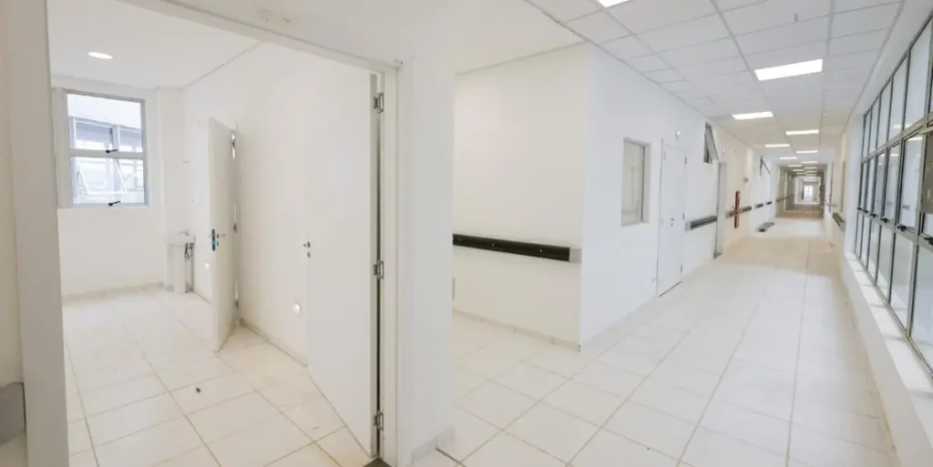 Hospital Regional de Sete Lagoas fica pronto em maio e começa a atender no segundo semestre