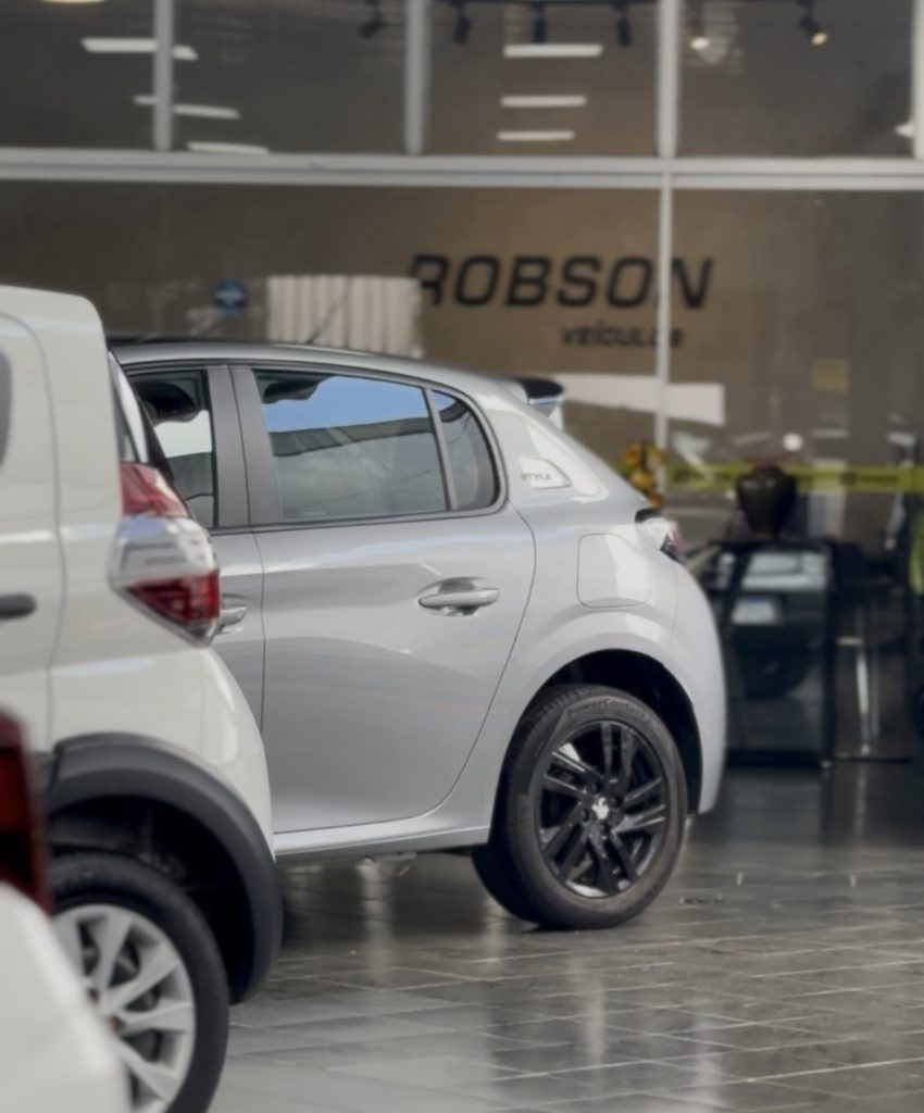 Mega Feirão da Robson Veículos chega à 21ª edição em Pedro Leopoldo com descontos de até R$ 10 mil