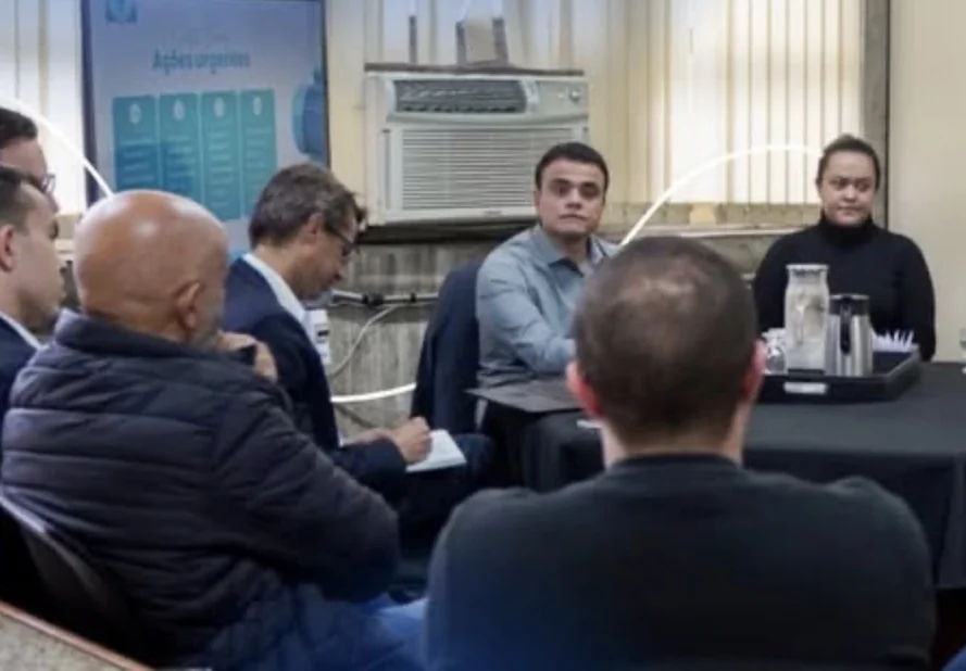 Pedro Leopoldo debate abastecimento de água e saneamento em reunião com a Copasa