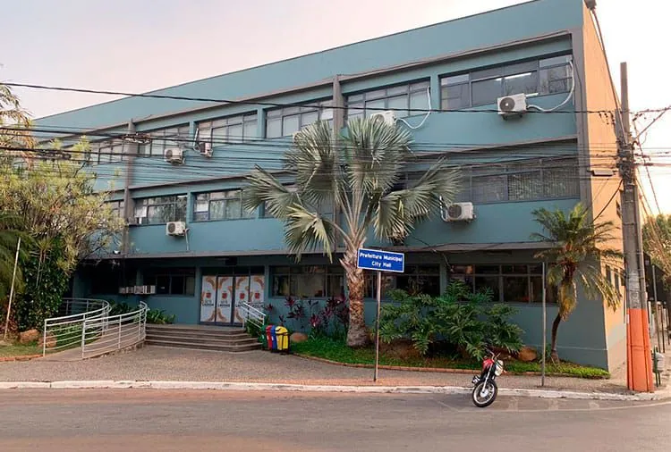 Prefeitura de Sete Lagoas cria comissão para apurar contrato de serviços médicos no hospital municipal