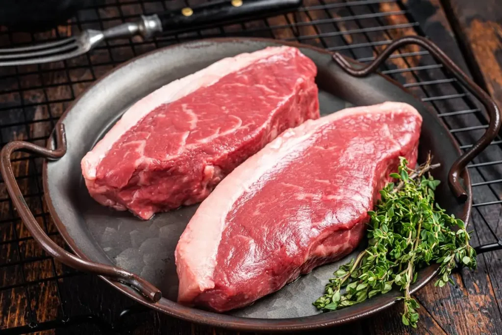 Suspeito furta quatro peças de picanha em supermercado de Sete Lagoas
