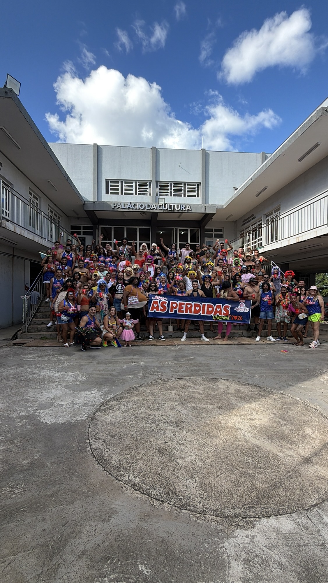 VÍDEO: As Perdidas é tradição e arrasta gerações no Carnaval de Matozinhos