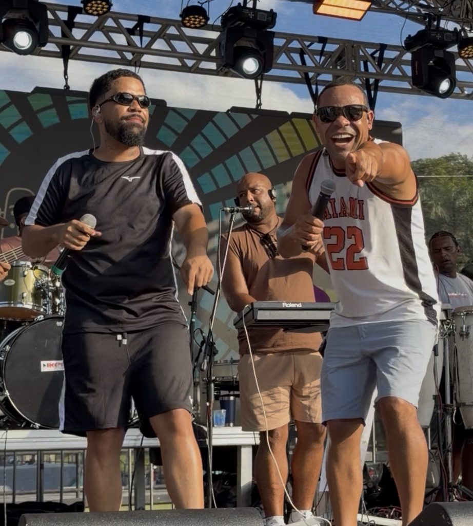 VÍDEO: Banda Velha Guarda do Samba, de Matozinhos, agita Carnaval de Pedro Leopoldo
