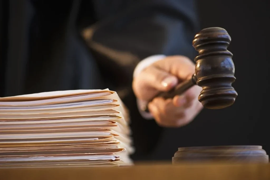 Justiça condena indústria após trabalhador sofrer assédio no ambiente de trabalho