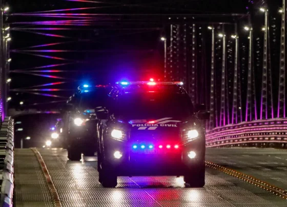 Perseguição termina com tiros, cerco policial e carro furtado recuperado em Sete Lagoas