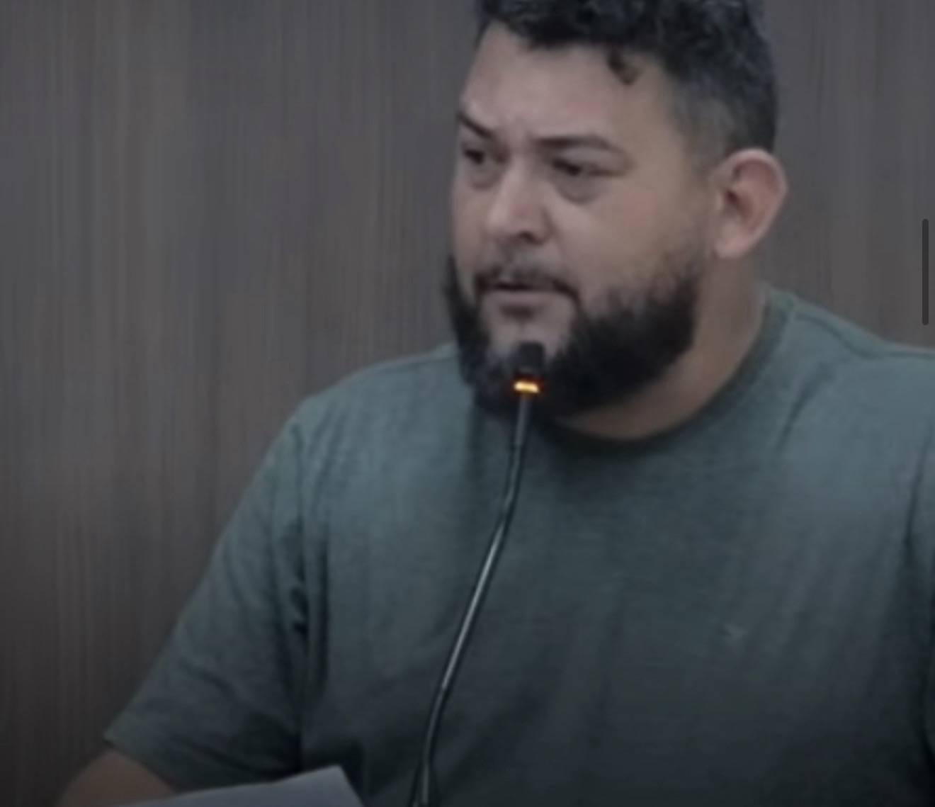 VÍDEO: “Podemos até perder votos”, diz vereador ao cobrar limpeza e cumprimento da lei em Matozinhos