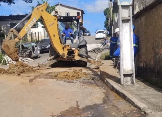 Copasa realiza manutenção após moradores ficarem três dias sem água em bairro de Matozinhos