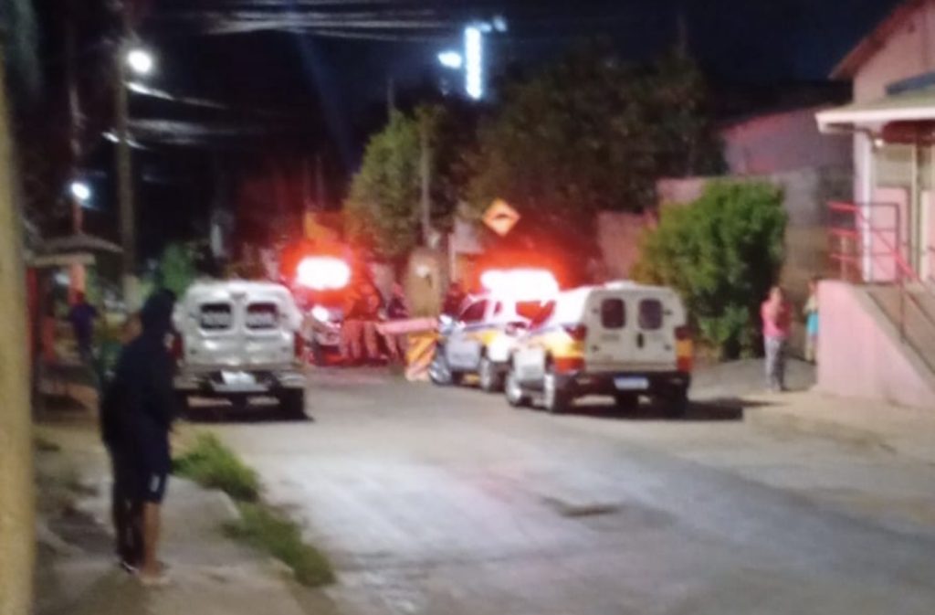 Jovem é morto a tiros e mulher fica em estado grave em Matozinhos